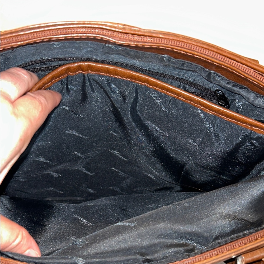 Ashwood Genuine Leather Shoulder Bag Tote Cognac Brown Handbag Purse - Picture 10 of 17